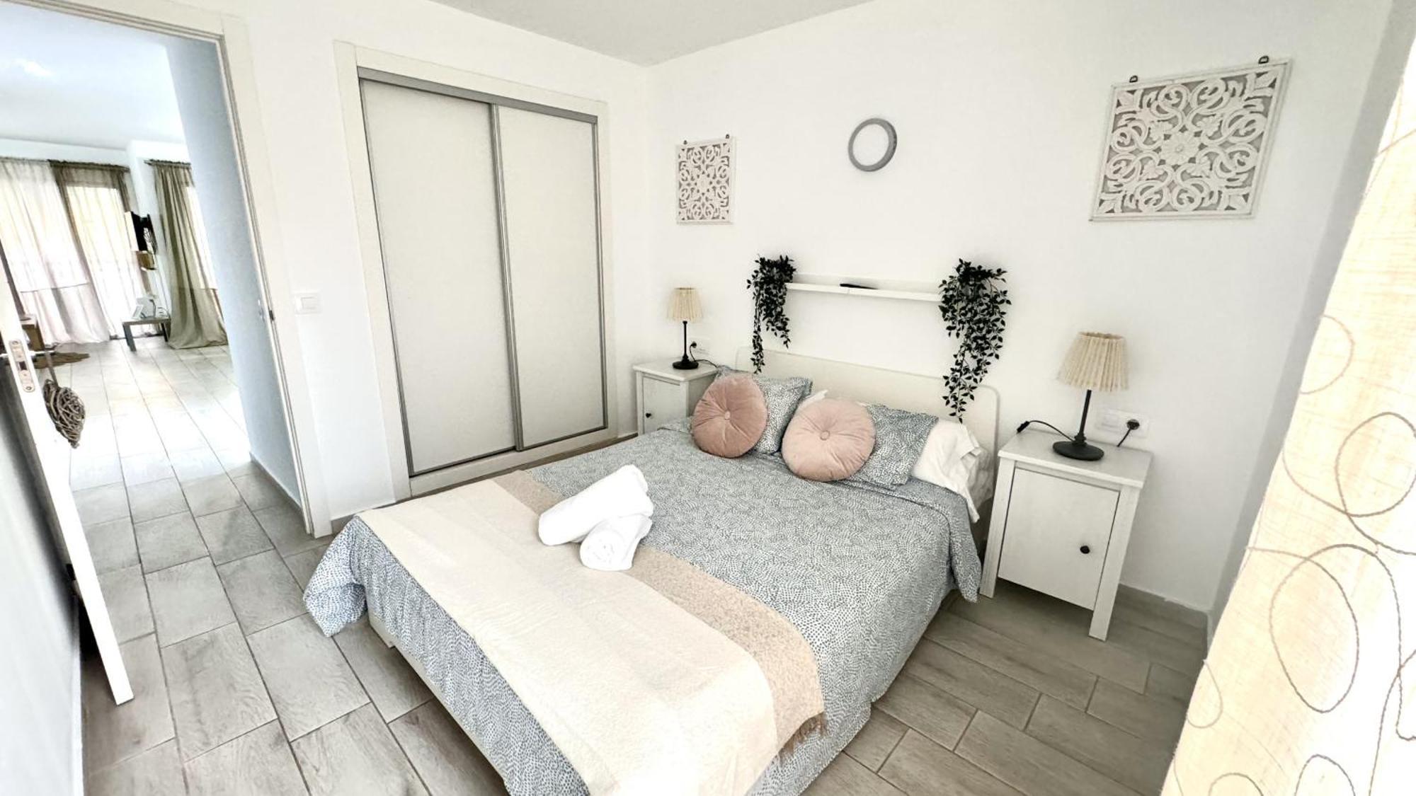 Sur Y Sol Junto Al Mar By Deihu Experiences Appartement Los Cristianos  Buitenkant foto